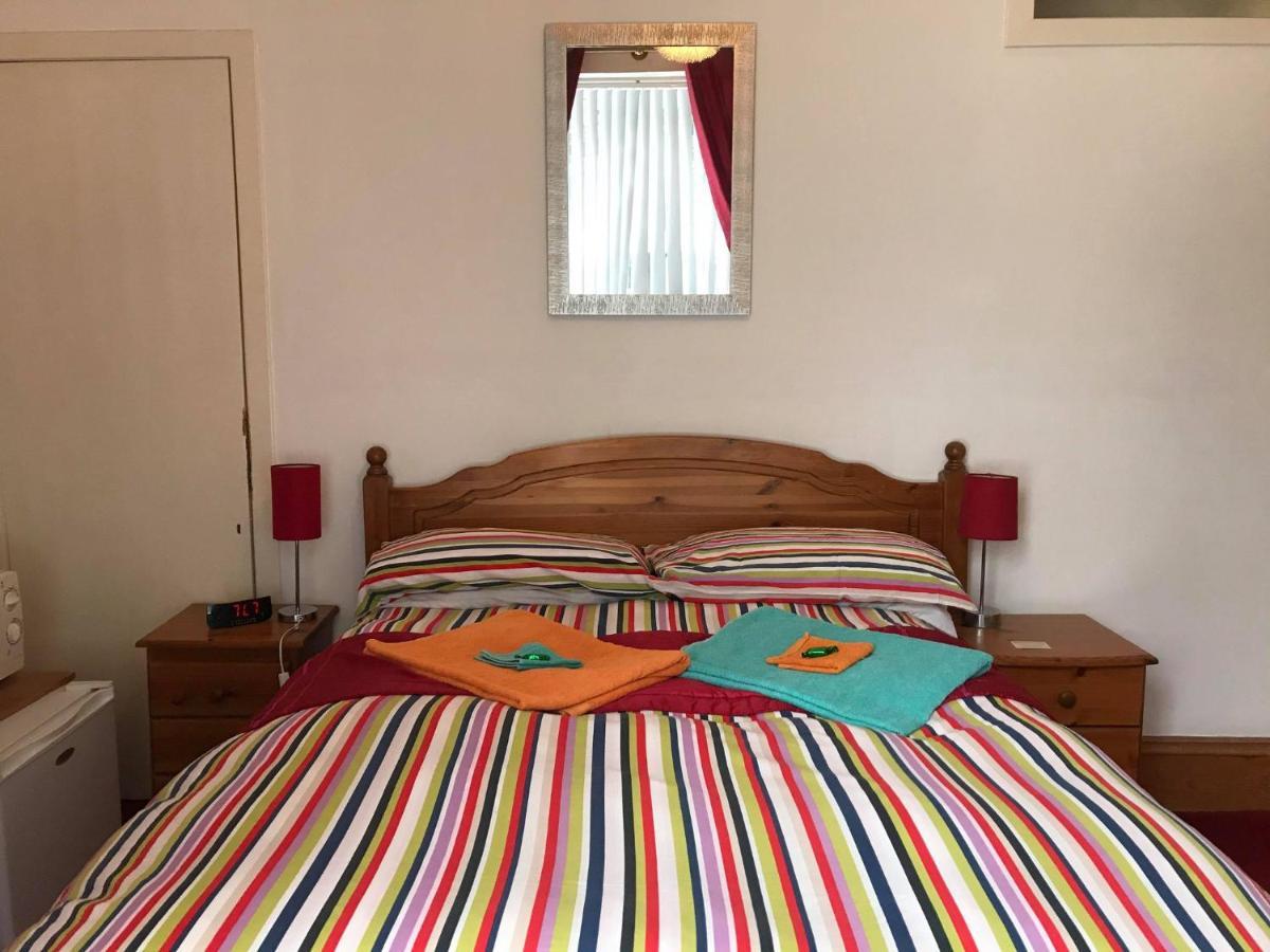 Broomlea Guest House Дайс Экстерьер фото